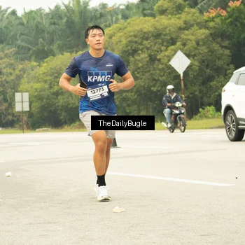 Runner Photo 7489007