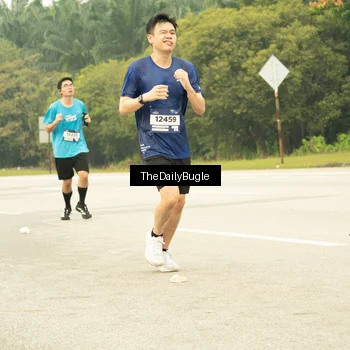 Runner Photo 7489011
