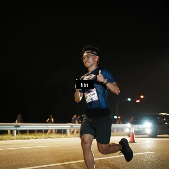Runner Photo 7489039
