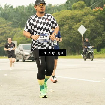 Runner Photo 7489040