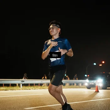 Runner Photo 7489048