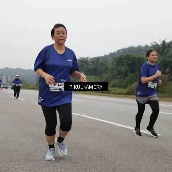 Runner Photo 7489089