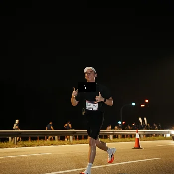 Runner Photo 7489098