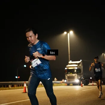 Runner Photo 7489132