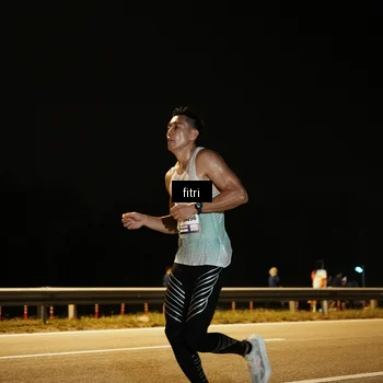 Runner Photo 7489171