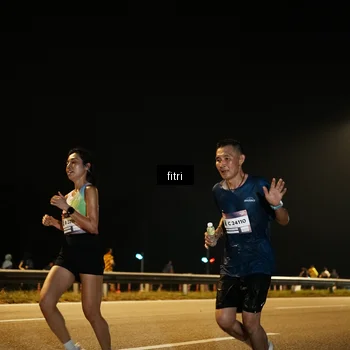 Runner Photo 7489196