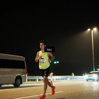 Runner Photo 7489203
