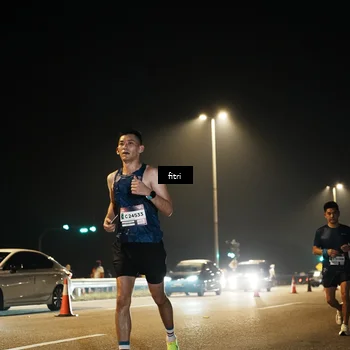 Runner Photo 7489218