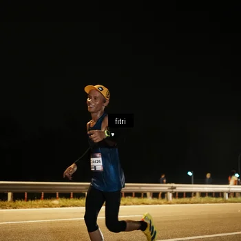 Runner Photo 7489267