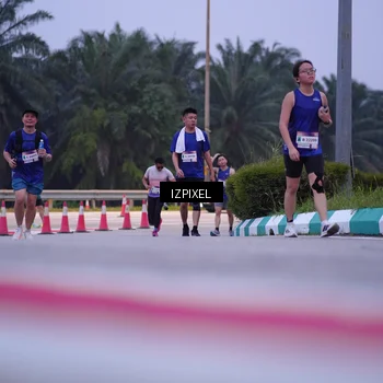 Runner Photo 7489281