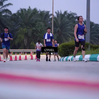 Runner Photo 7489286