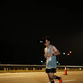 Runner Photo 7489305