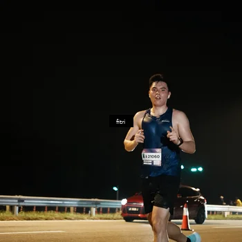 Runner Photo 7489307