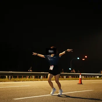 Runner Photo 7489326