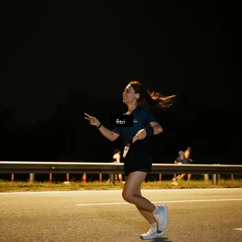 Runner Photo 7489353