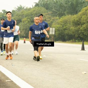 Runner Photo 7489358