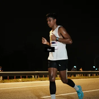 Runner Photo 7489359