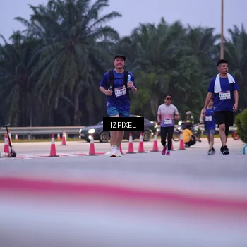 Runner Photo 7489367