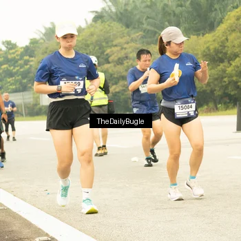 Runner Photo 7489371