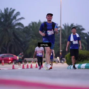 Runner Photo 7489406