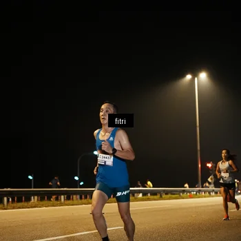 Runner Photo 7489432