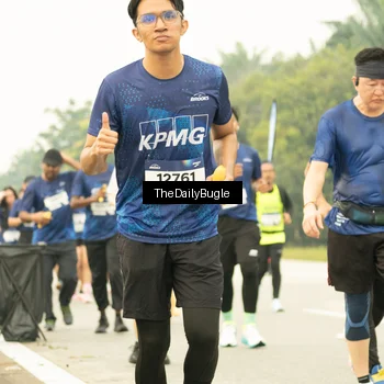 Runner Photo 7489435