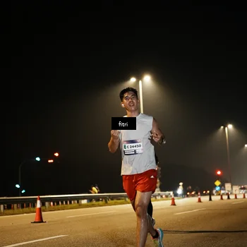 Runner Photo 7489453