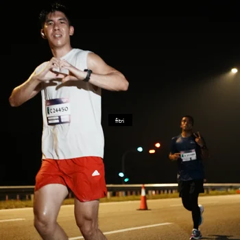 Runner Photo 7489463