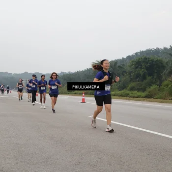 Runner Photo 7489481