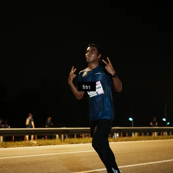 Runner Photo 7489499