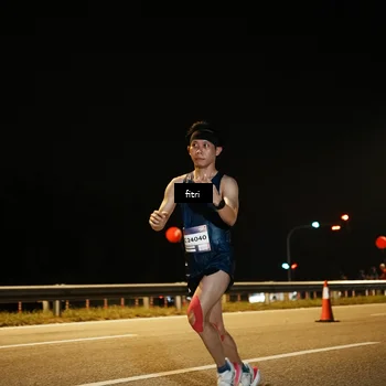 Runner Photo 7489535
