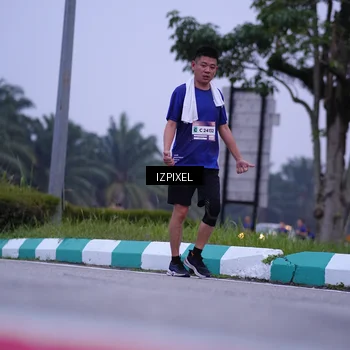 Runner Photo 7489568