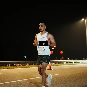 Runner Photo 7489615