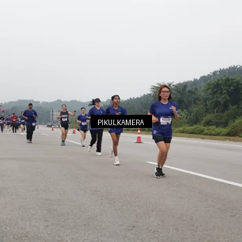 Runner Photo 7489616