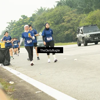Runner Photo 7489647