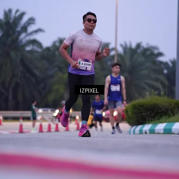 Runner Photo 7489661