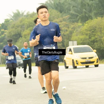 Runner Photo 7489672