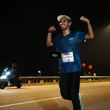 Runner Photo 7489679