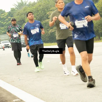Runner Photo 7489695