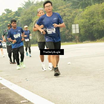 Runner Photo 7489704