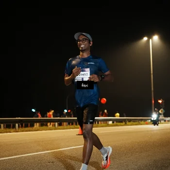 Runner Photo 7489705