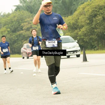 Runner Photo 7489733