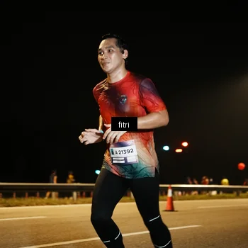 Runner Photo 7489744