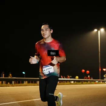 Runner Photo 7489748
