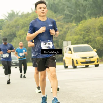 Runner Photo 7489751