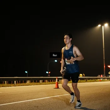 Runner Photo 7489768