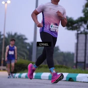 Runner Photo 7489813