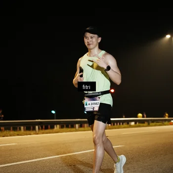 Runner Photo 7489814