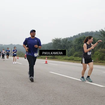Runner Photo 7489819