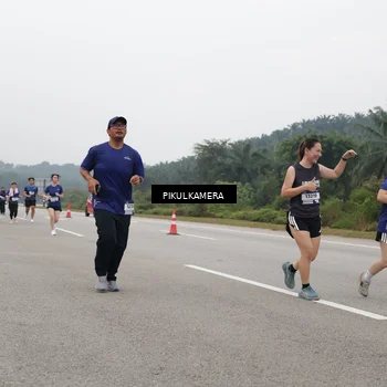 Runner Photo 7489824